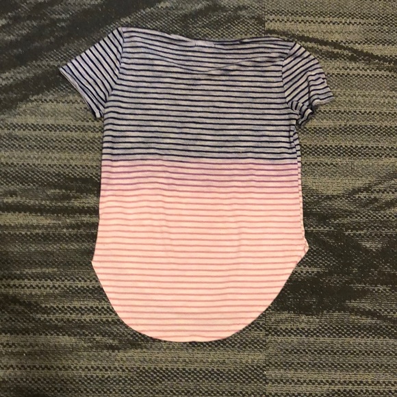 Maurices brand t shirt - Picture 4 of 4